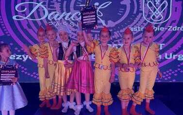 Miraż z medalami z "Dance Passion" 6