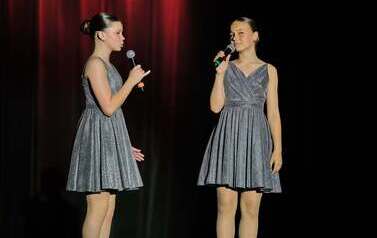 "Natalka sama w domu", czyli koncert zespołu Miraż 66