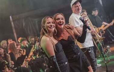 Najcieplejsze Miejsce na Ziemi. Tabu &amp; Wodzisławska Orkiestra Rozrywkowa 39