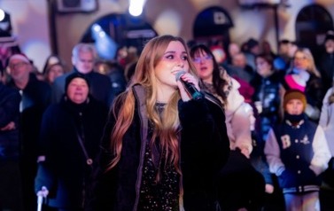 "Gwiazdkowe Melodie" Wodzisławskiej Orkiestry Rozrywkowej 50
