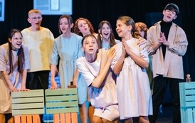 "A to Ci redAKCJA" spektakl Teatru Szydełko 15