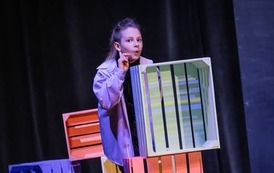 "A to Ci redAKCJA" spektakl Teatru Szydełko 45