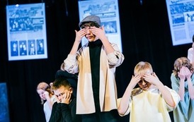 "A to Ci redAKCJA" spektakl Teatru Szydełko 49